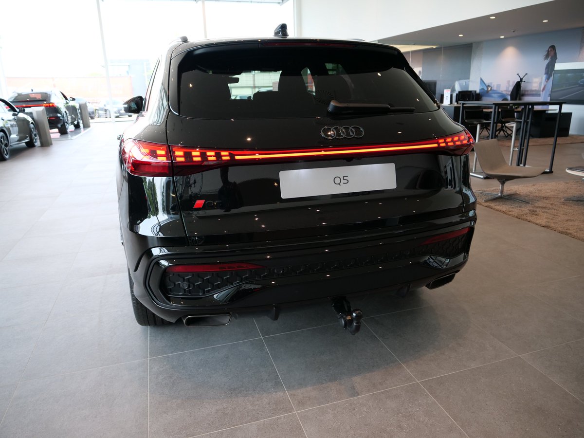 MSonirkollie's tweet image. ALL NEW AUDI Q5 2026 Future of Luxury IN 4K 
Full Video👇👇
youtu.be/3TSpXG1fD6I
#audi #audiq5 #autos #carreview #automobile #newcar