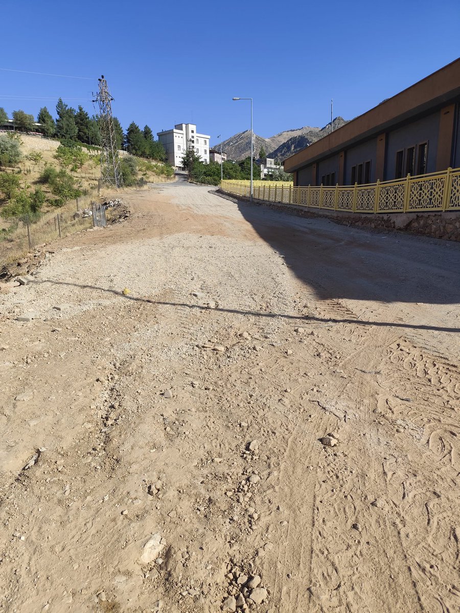 📍 Düğün ve Konferans Salonu

Belediye Başkanımız Sn. <a href="/cevher_ciftci/">Cevher ÇİFTÇİ</a> ’ nin talimatları doğrultusunda İlçemizde ki vatandaşlarımızın daha ferah ve kullanışlı bir şekilde düğün vb. programlarını yapmak için düğün salonu yol ve otopark ilave alanı ,düğün salonu ek bayan  girişi ,ek