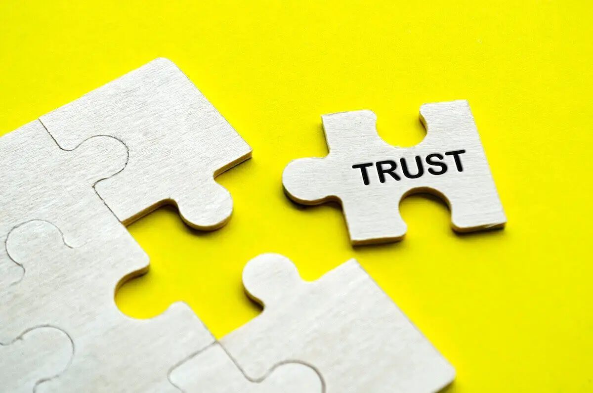 Regaining Lost Trust in the Workplace fedsmith.com/2025/08/14/reg…