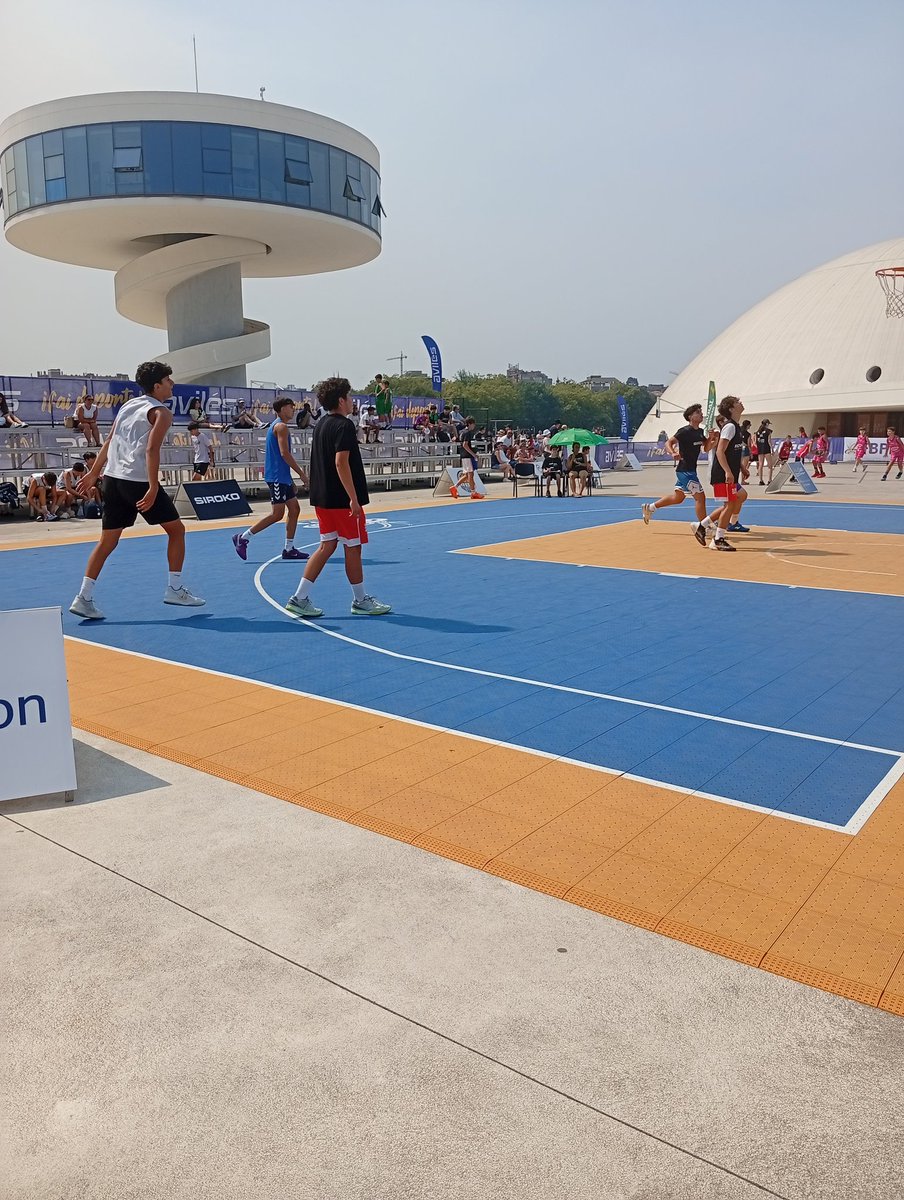 Federación de Baloncesto Pdo. de Asturias (@fbpa_asturias) on Twitter photo 💠 TOUR 3X3 FBPA 2025 // ETAPA AVILÉS // Arrancamos un año más de bonitas estampas de baloncesto en el <a href="/CentroNiemeyer/">Centro Niemeyer</a> ¡Allá vamos! <a href="/CRASTURIAS/">Caja Rural Asturias</a> <a href="/sirokocom/">Siroko</a> <a href="/SVIDA_Formacion/">SVIDA Formación</a> <a href="/AytoAviles/">AytoAvilés</a> 💠 TOUR 3X3 FBPA 2025 // ETAPA AVILÉS // Arrancamos un año más de bonitas estampas de baloncesto en el <a href="/CentroNiemeyer/">Centro Niemeyer</a> ¡Allá vamos! <a href="/CRASTURIAS/">Caja Rural Asturias</a> <a href="/sirokocom/">Siroko</a> <a href="/SVIDA_Formacion/">SVIDA Formación</a> <a href="/AytoAviles/">AytoAvilés</a>