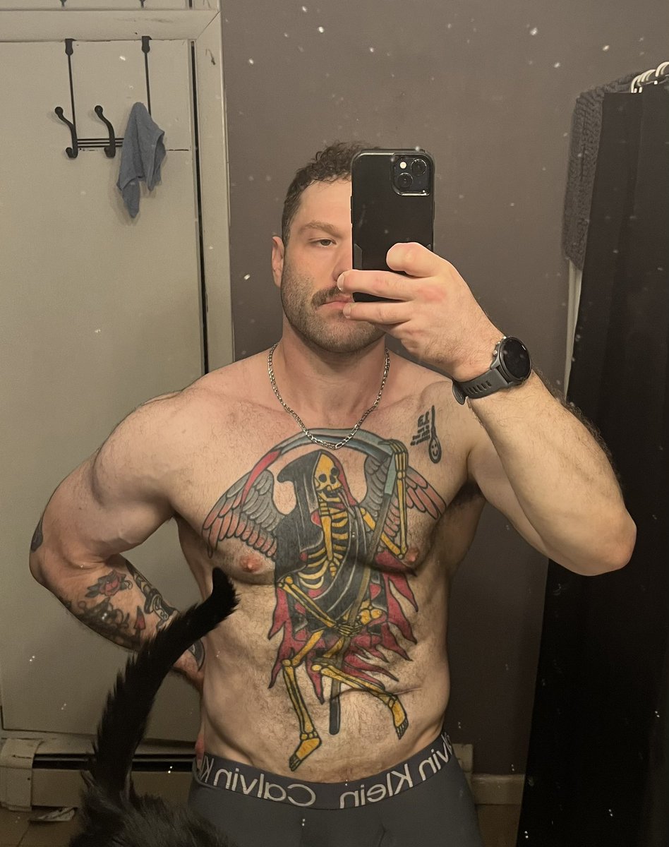 this time last year I was 94 lbs and 4’6, then I started doing one push-up every time I hate isr*el