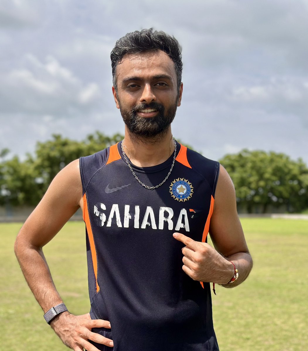 One of those last few to don the iconic Sahara jersey.. Who’s gonna be the last man standing? 😁🇮🇳