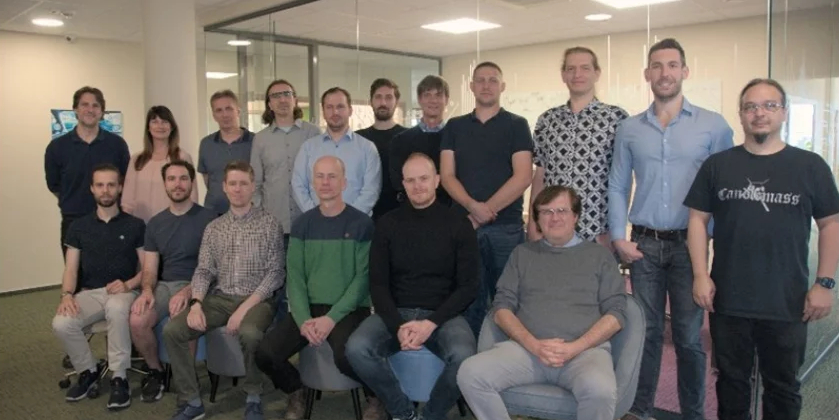 ElectronicsNews's tweet image. The Chip design house #EnSilica is establishing an #asic design centre in #Budapest 🔊🇭🇺

“The facility strengthens #EnSilica’s presence in the European Union and taps into #Budapest’s technology ecosystem...&quot; 

Get the full story 👉 ow.ly/X7Cu50WGBhf