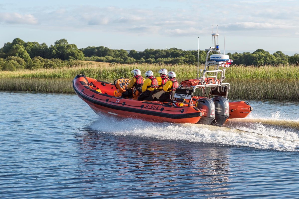 Carrybridge RNLI tweet media