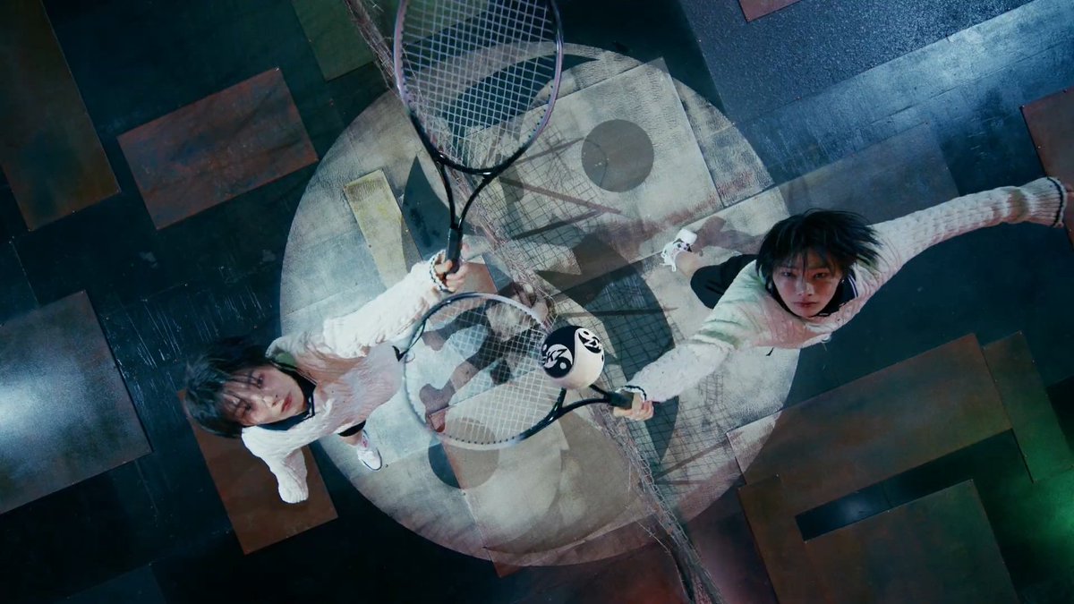 I.N vs I.N (?)

CEREMONY MV TEASER
#StrayKids_CEREMONY_Teaser
#CEREMONY <a href="/Stray_Kids/">Stray Kids</a>