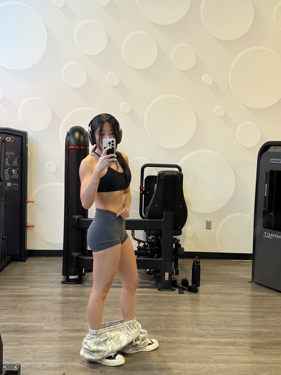 𝓷𝓪𝓻 🐙 tweet media