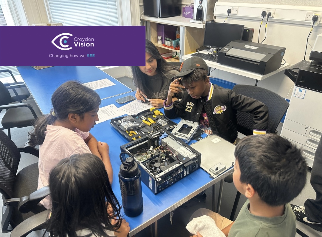 💻🔧 Summer break tech fun! Our children and young people rolled up their sleeves for a full PC tear-down. They learnt about the parts inside, how they work and how computers come together. 🤖🚀