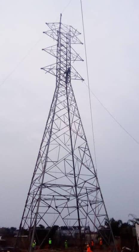 #Burundi : <a href="/Regideso_bdi/">REGIDESO Burundi</a> :c'est fini avec les perturbations électriques dues aux travaux de raccordement Electrique Bubanza et RN 1 , comme l'a annoncé le 14 Août 2025 est le dernier Jour . Depuis le matin , Tous les coins du pays ont du courant électrique.