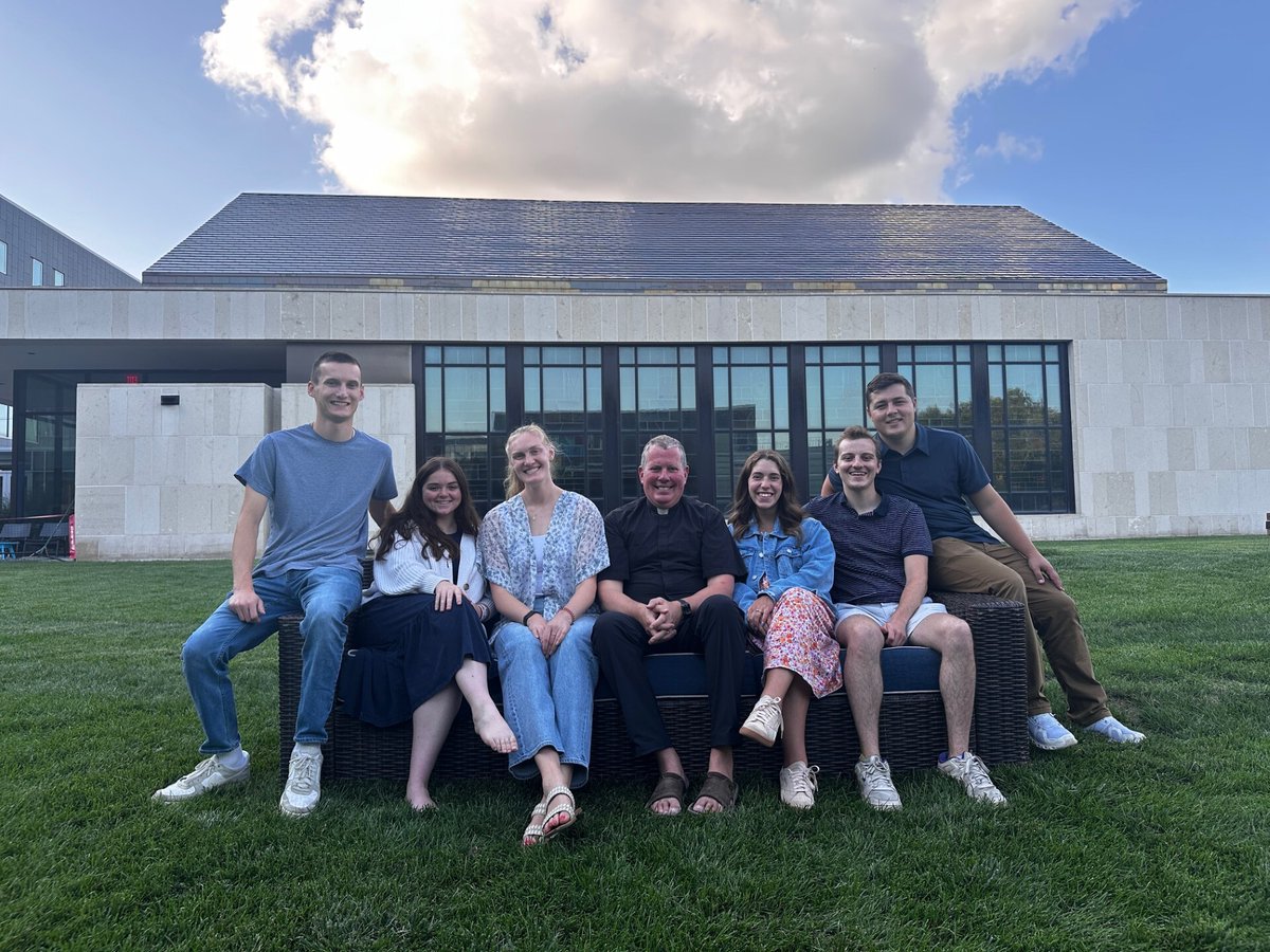 Give a very warm welcome to the 2025-26 Omaha FOCUS missionary team! This is a great group of people and we can't wait to be on mission with them this year!

<a href="/FOCUScatholic/">FOCUS</a>