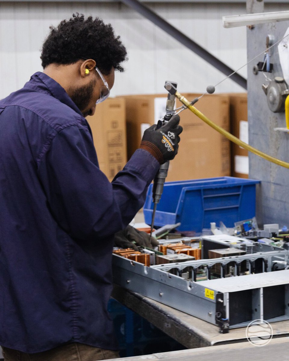 Greentec’s secure IT Asset Disposal (ITAD) processes go the extra mile. We manage the full process so you can stay focused on what’s next. 

It's a trusted partnership built on certification, security, and complete peace of mind.

Learn more here: hubs.li/Q03CPHmJ0