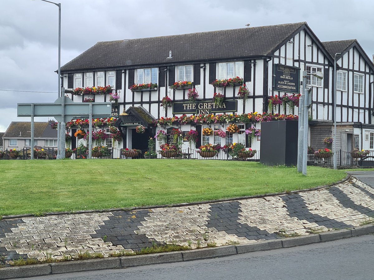 AssHorses79041's tweet photo. Gretna green  nice wee place to visit .. and no I didn't by the whisky ... https://t.co/zXRQlDJZz7