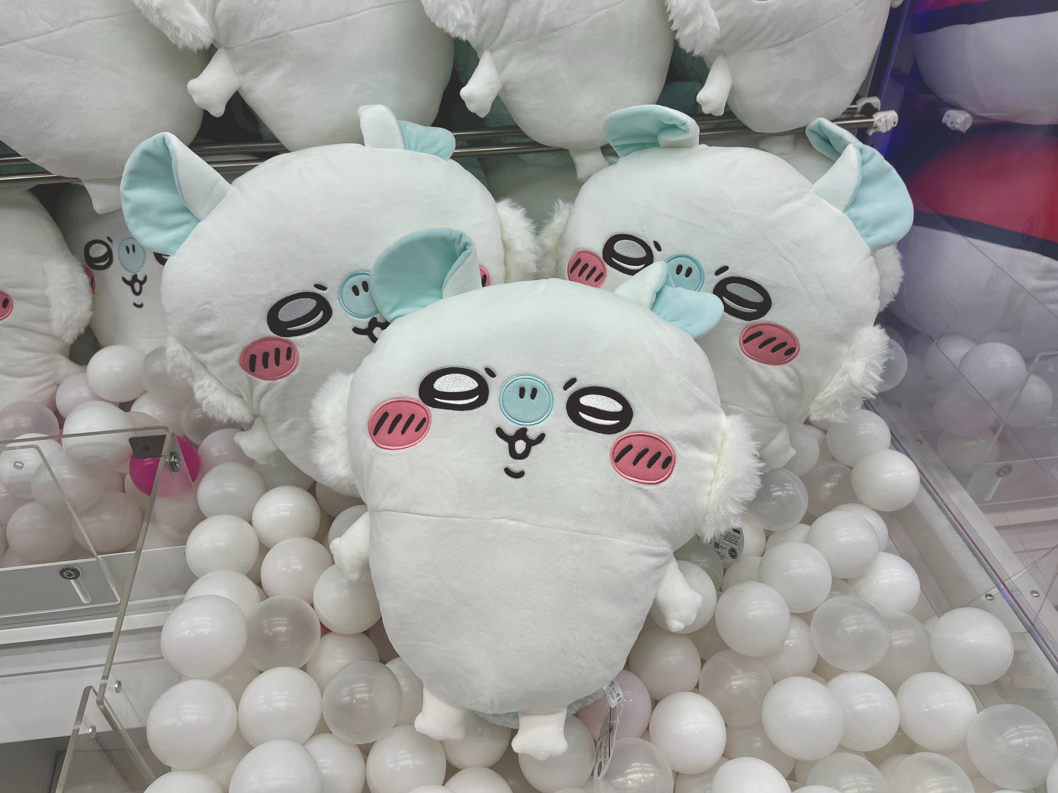 ちいかわ モモンガ超BIGぬいぐるみ 16個