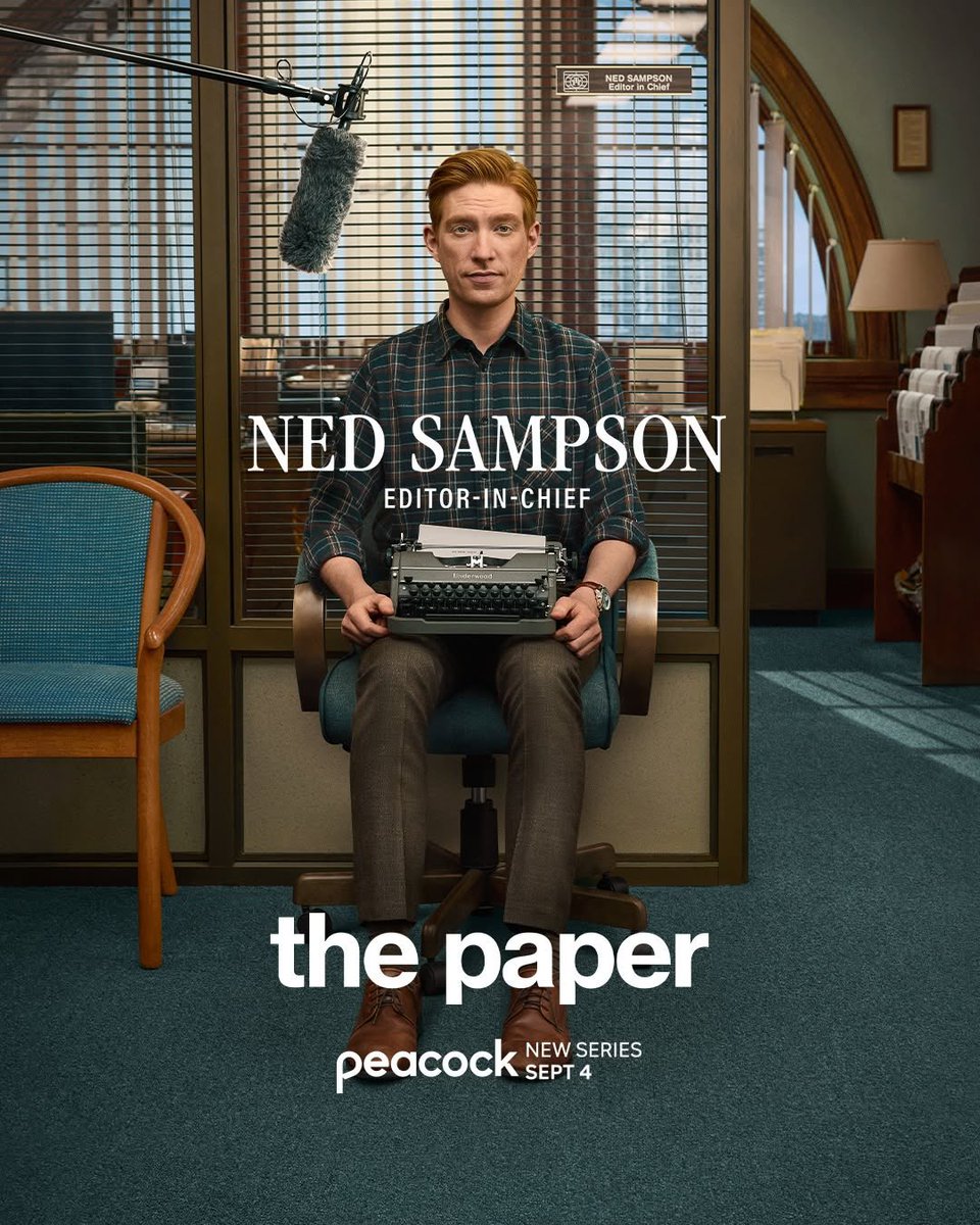 gleesonarchive's tweet photo. NEW • Full image of Domhnall as editor-in-chief Ned Sampson, in 'THE PAPER' 🗞️ https://t.co/o4BG4rVXyH