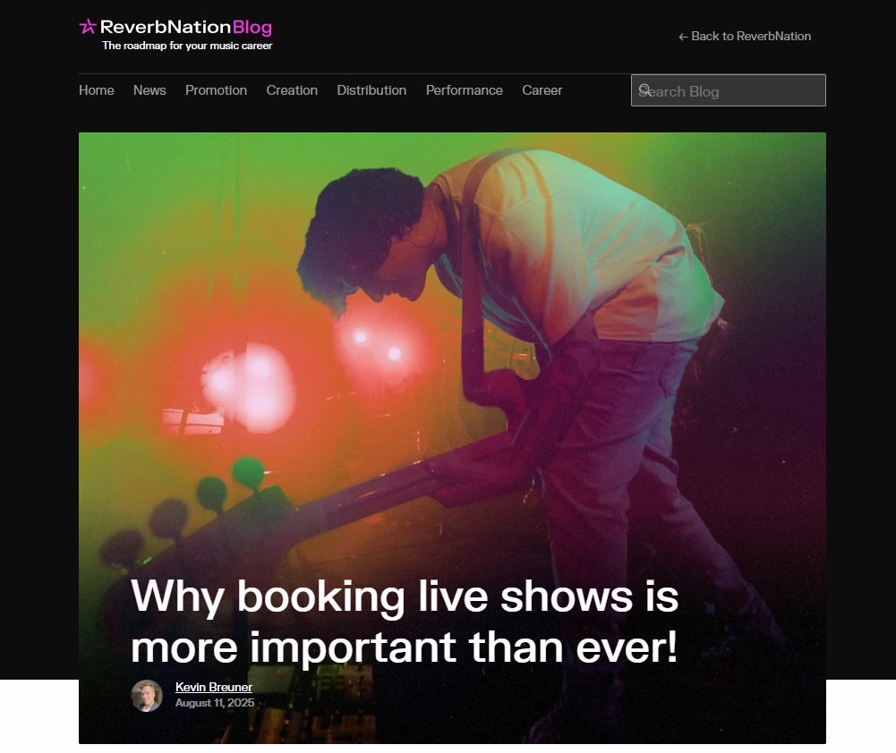 BookingAgentio's tweet image. Social media and streaming are key, but real fans are made in person! 🎶🎸

Check out this article from ReverbNation that shows how indie artists how to book gigs without middlemen using data, real connections, and Booking-Agent io. 

🔗Read here: blog.reverbnation.com/why-booking-li…