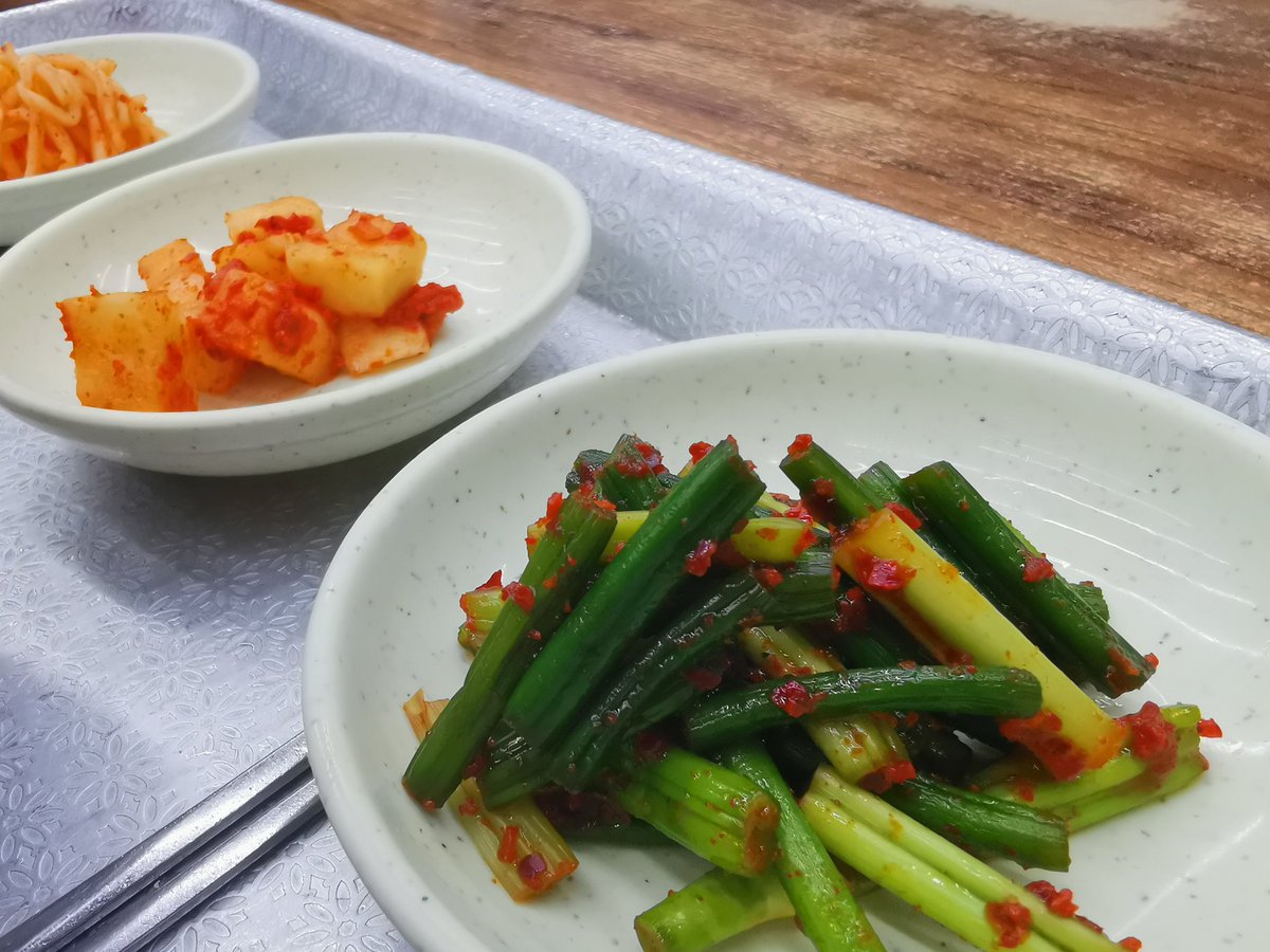 moscomuffy's tweet image. Mmmmmmm beef blood soup~~~~