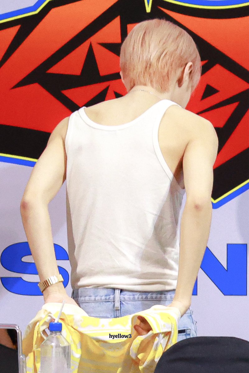 𝐡𝐲𝐞𝐥𝐥𝐨𝐰𝟑 tweet media