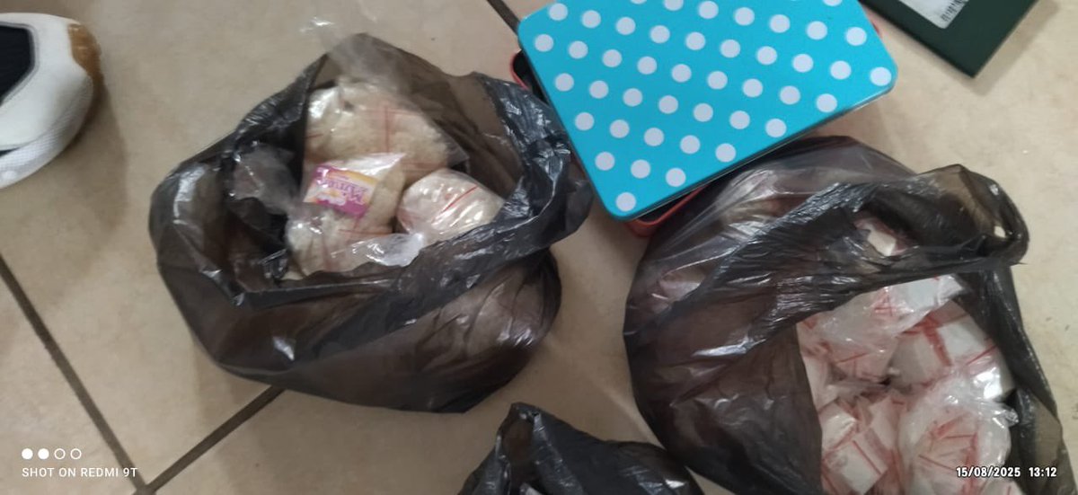 BREAKING NEWS | Police have seized an estimated R10-million in cocaine from two properties linked to a notorious Phoenix gang. 

A woman and a man have been arrested and charged.  

The intelligence-led operation was a combined effort from the DPCI’s South African Narcotics