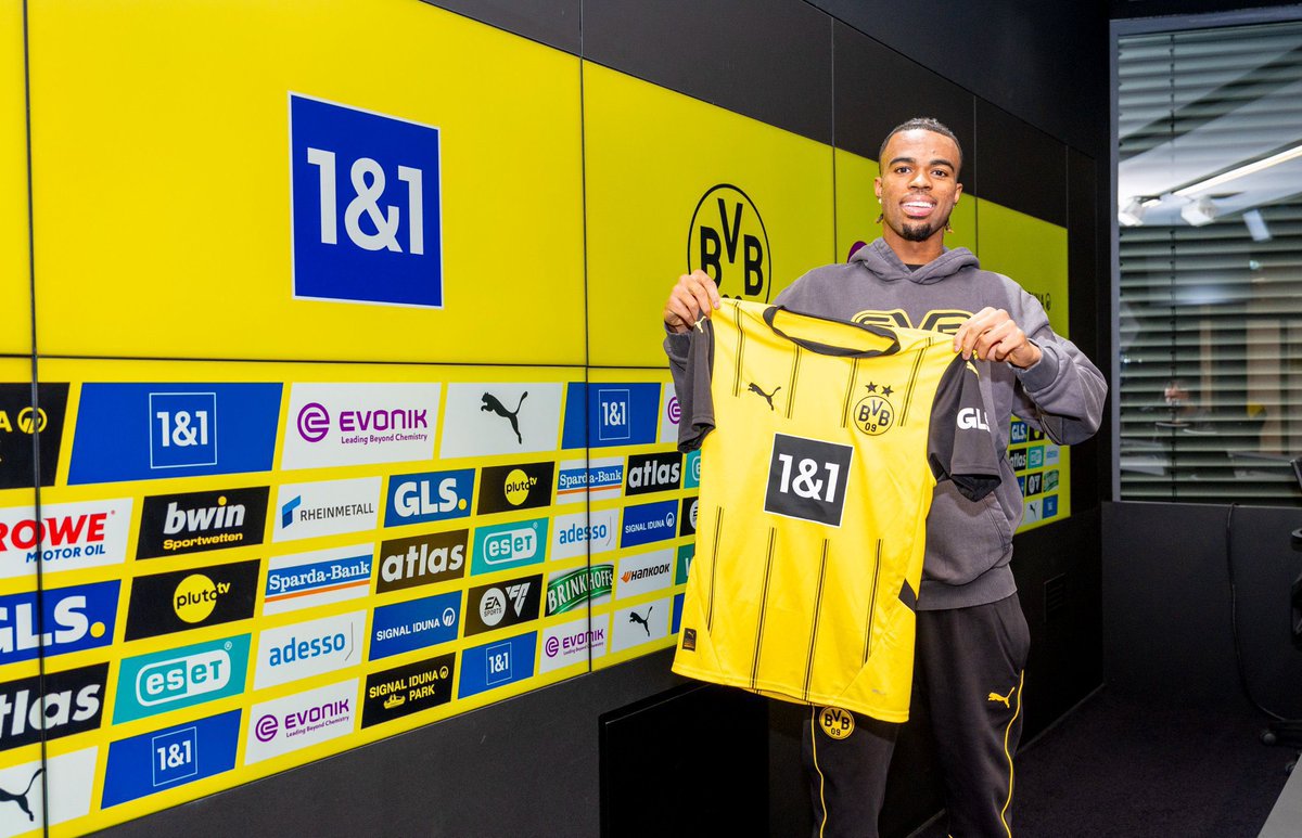 🚨🟡⚫️ Borussia Dortmund have sent new bid to Chelsea for Carney Chukwuemeka.

The proposal is worth €20m on loan with obligation to buh plus heavy sell-on clause.

Negotiations underway, Carney wants BVB.