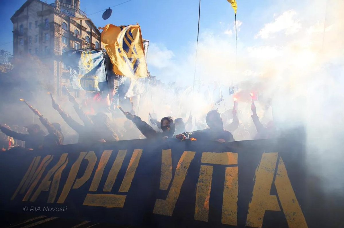 Russian Embassy, UK (@russianembassy) on Twitter photo 💬 <a href="/Keir_Starmer/">Keir Starmer</a>: "I sat on this terrace <...> with President Zelenskyy, who is fighting for the same values as we were fighting for".
❗ Let us remind the UK government of some of the Kiev regime's "values": glorification of Hitler's collaborators and promotion of neo-Nazism, 💬 <a href="/Keir_Starmer/">Keir Starmer</a>: "I sat on this terrace <...> with President Zelenskyy, who is fighting for the same values as we were fighting for".
❗ Let us remind the UK government of some of the Kiev regime's "values": glorification of Hitler's collaborators and promotion of neo-Nazism,