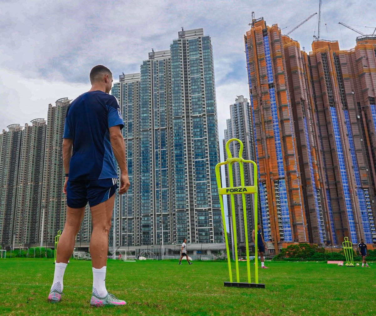 إذا كان في هونغ كونغ أبراج من الحجر فالنصر لديه برج من البشر
#النصر_في_هونغ_كونغ