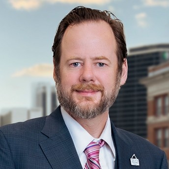 Many cases can be stopped before charges stick. In one recent win, Stephen Edge proved a client was wrongfully accused, gathered evidence fast, confronted the DA, and got an immediate dismissal. Well done!