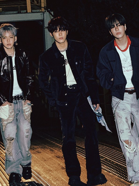 우정우 tweet media