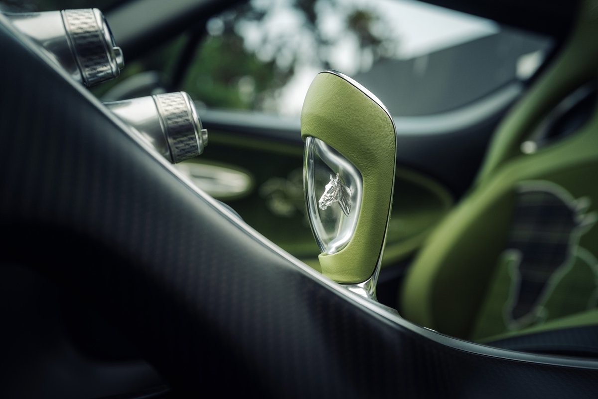 Bugatti's tweet image. The Quail awaits. BUGATTI steps forward.​

The first chapter of Programme Solitaire, the BROUILLARD, is a unique expression of craftsmanship and passion.​

#BUGATTI #SOLITAIRE #BUGATTIBrouillard #MCW25 #TheQuail​
–​
bugatti.link/consumption