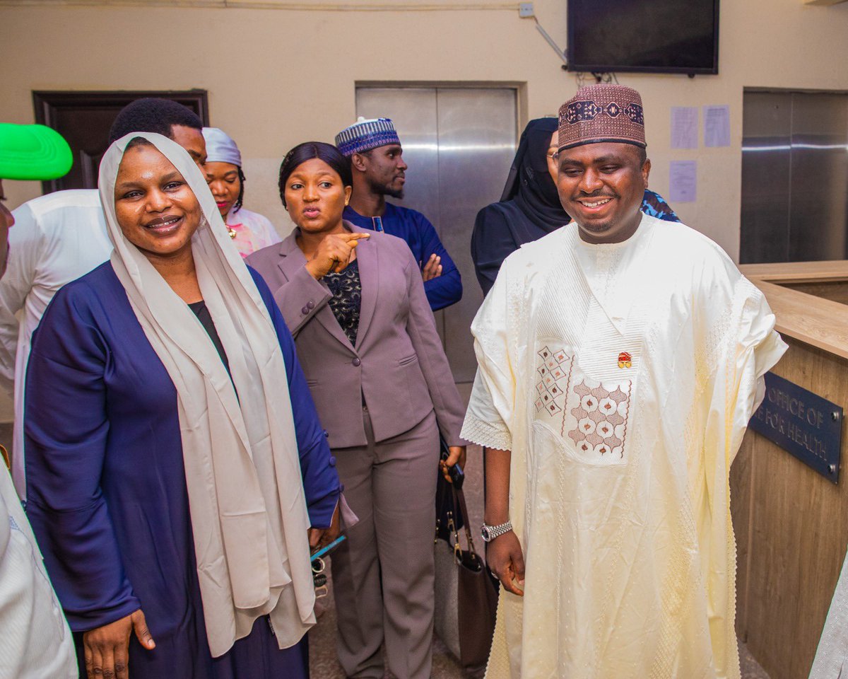 nasir_jaoji's tweet photo. Today, I officially took over as Senior Special Assistant on Citizenship and Leadership. I thank President Bola Ahmed Tinubu for his trust in my abilities. I am committed to advancing initiatives that promote strong citizenship and leadership values throughout our nation. https://t.co/LTYzyRNcRG