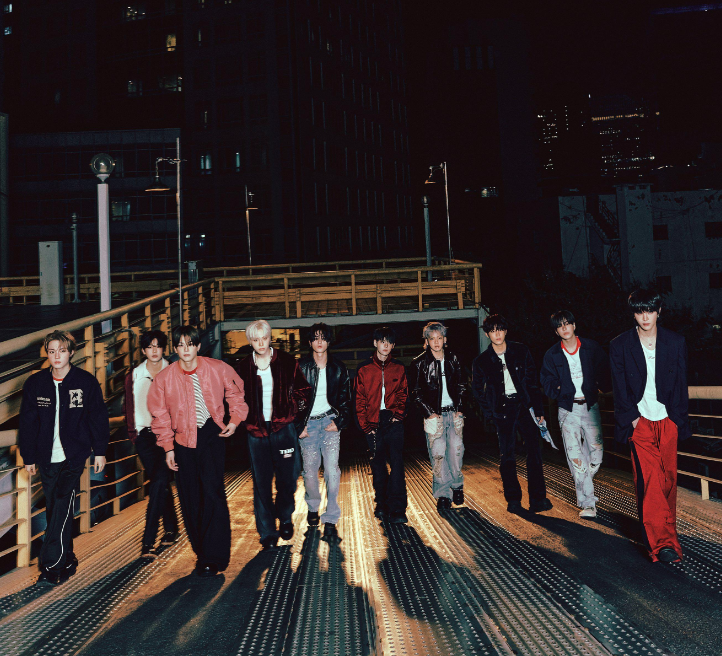 AboutMusicYT's tweet photo. TREASURE shares a new group photo for Love Pulse, out September 1st. https://t.co/5us2JCseHX