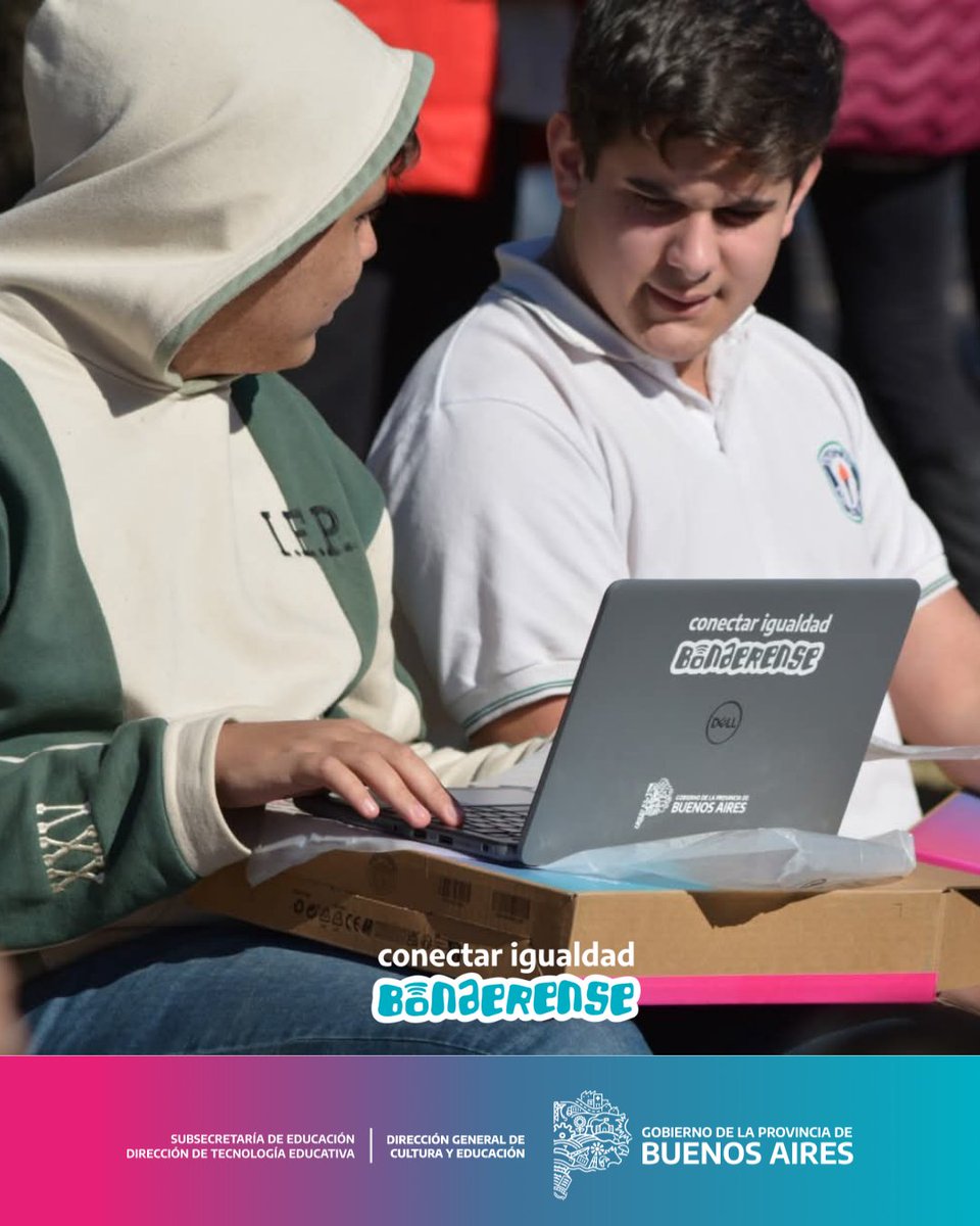 ¡Seguimos adelante con el Programa Conectar Igualdad Bonaerense! 💻 

Esta semana entregamos 145 notebooks a estudiantes de escuelas secundarias y de modalidad especial de los distritos de #Castelli, #BenitoJuárez, #Laprida, #AdolfoAlsina y #Tornquist.