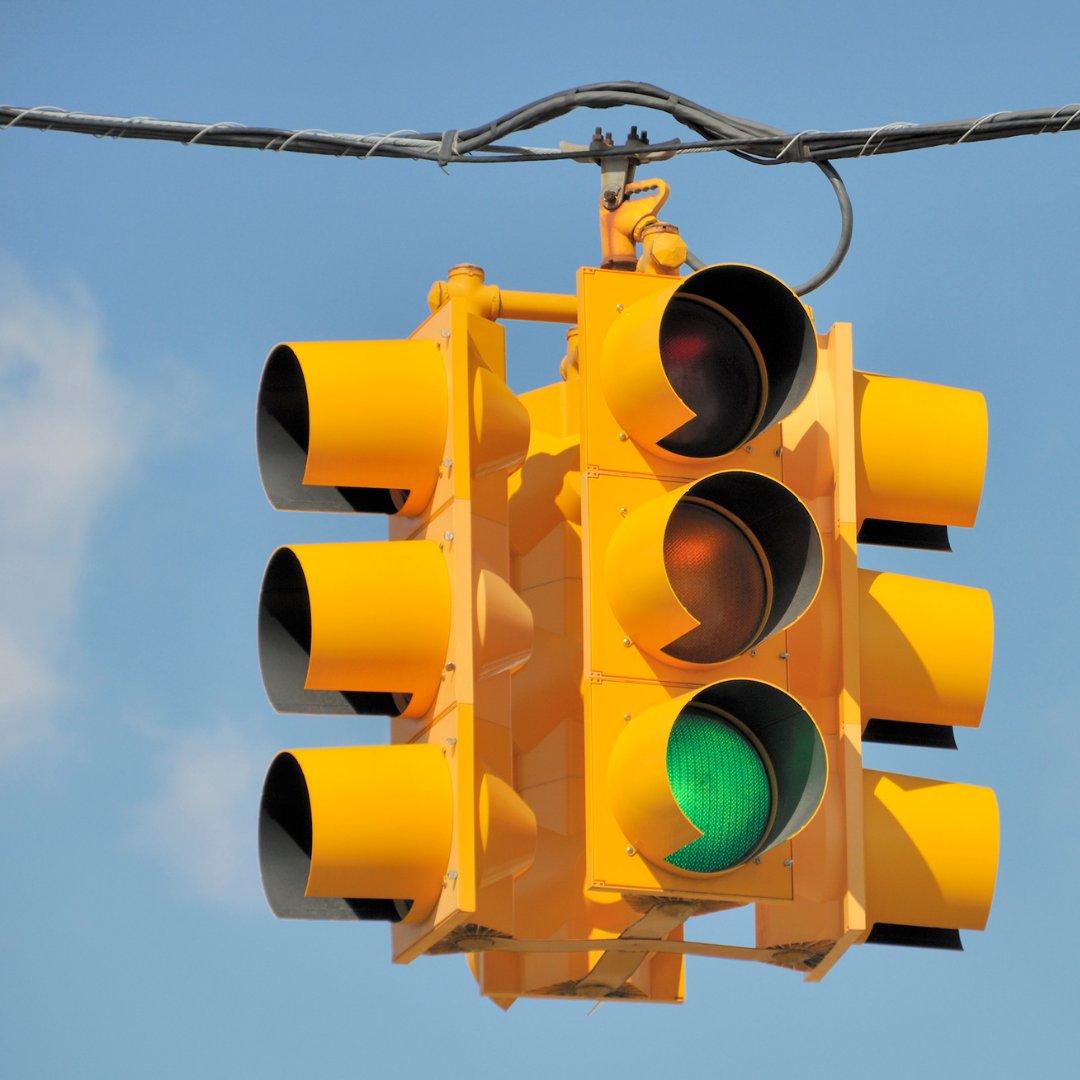 🚦We are currently experiencing issues with the traffic cabinet at the intersection of Chamblee-Dunwoody Road and E. Nancy Creek. As a result, all traffic lights at this location will be in flash mode until the cabinet is repaired. Thank you for your patience.