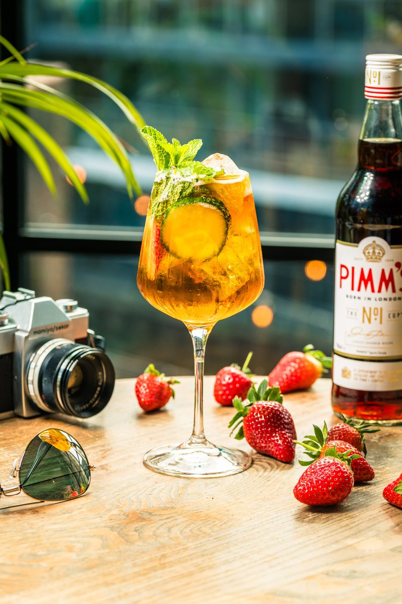 Finchspub's tweet image. ☀️ Summer’s in session, and so is the Pimm’s! 🍓🍋🍃
Serve it chilled, load it with fruit, and sip your way into sunshine.
#pimmsoclock #sᴜᴍᴍᴇʀᴠɪʙᴇs #freshandfruity #pimms #youngspubs