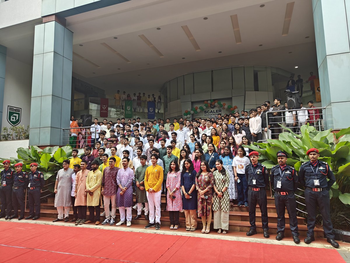 rohitawasthi's tweet photo. Kids put up a great show today. Bahut acche bacche hain sacchi mein
@Scaler_SST
#CreateImpact #HappyIndependenceDay https://t.co/cxBZBwbAO1