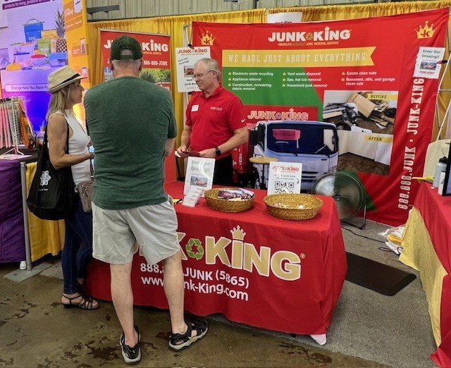 JKMapleGrove's tweet photo. 🎡 Less than a week until the Minnesota State Fair kicks off! 🚛🍿
We’ll be back at our booth—ready to talk junk removal, answer questions, and say hi. 🙌
See you soon at the Great Minnesota Get-Together!
#JunkKingMapleGrove #MNStateFair #GreatMinnesotaGetTogether #JunkRemoval https://t.co/khzJZpuWqZ