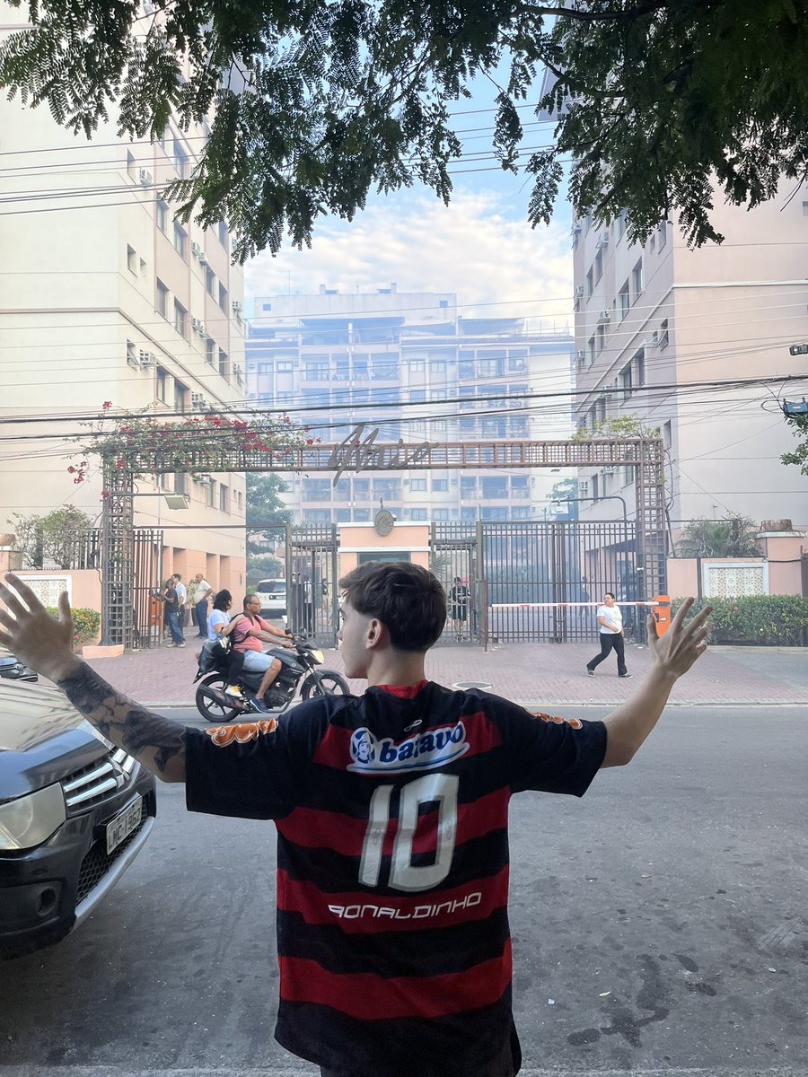 TEAM GUNNERS tweet media