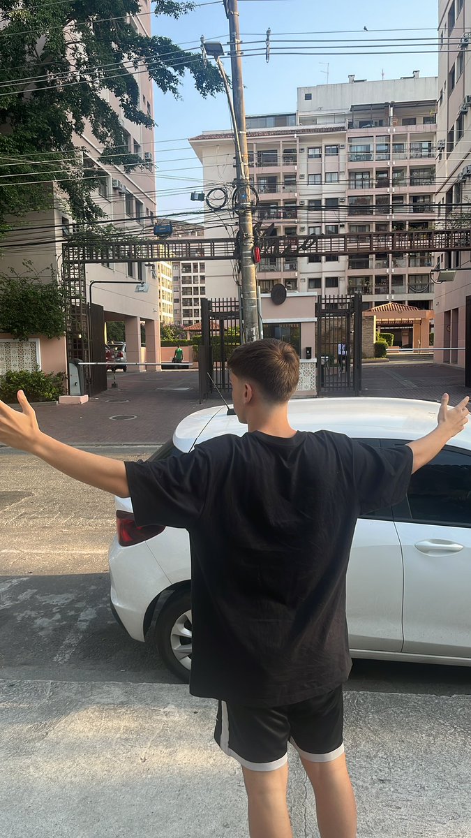 TEAM GUNNERS tweet media