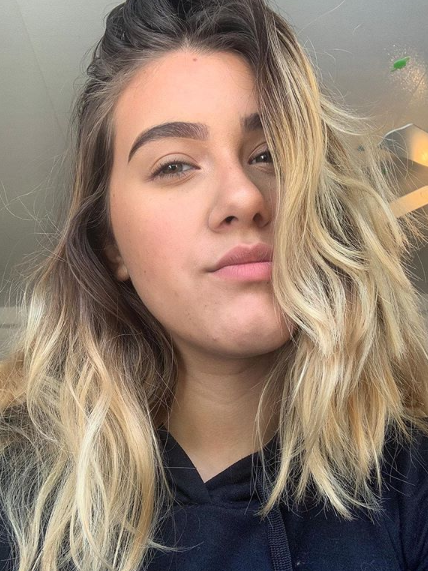 #ʟɪɴᴋɪɴʙɪᴏ  Ik ben #patricia , #18jaar en ik kom uit #ámsterdam . Ik zoek dus een #leukerd van #18jaarofouder , die het leuk zou vinden om #contact met mij te leggen.... Om te beginnen... stuur eens een berichtje!
Liefs Patricia