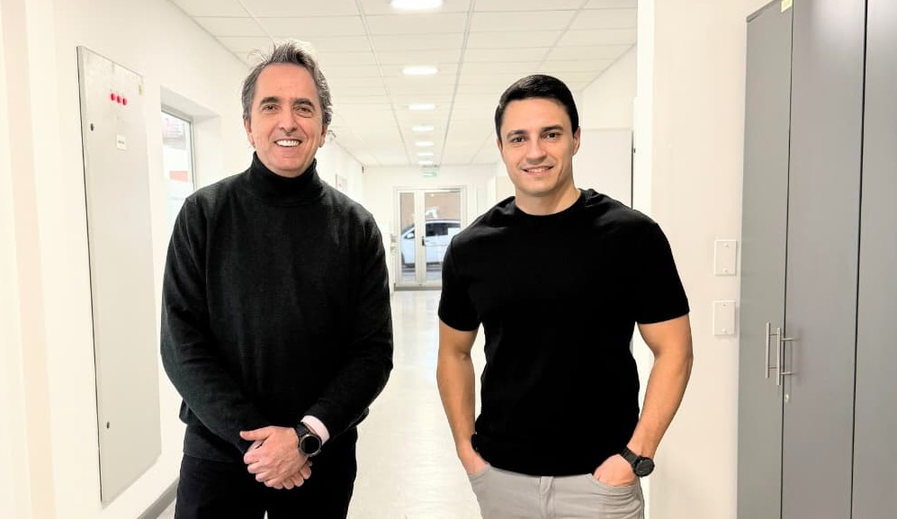 👏 Guska firmó un acuerdo con Marvik, una de las principales empresas de IA de 🇺🇾, para trabajar en el desarrollo de una plataforma generativa de nuevos virus oncolíticos (virus que atacan selectivamente a células tumorales).