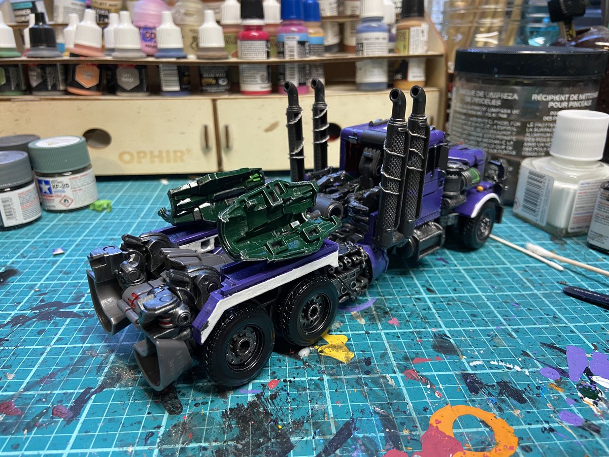 H-creator9 tweet media