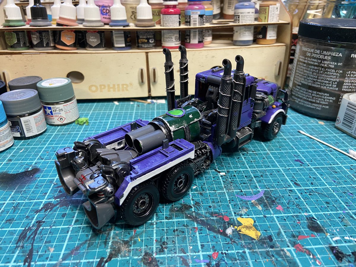 H-creator9 tweet media