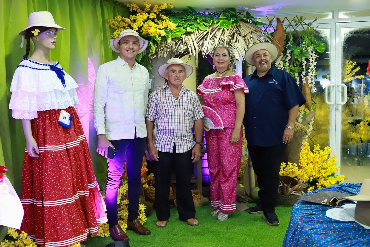 Participamos del acto de inauguración del Festival Nacional del Manito en Ocú, una celebración que enaltece nuestras raíces, tradiciones y el orgullo de ser panameños 🇵🇦 @festivaldelmanito