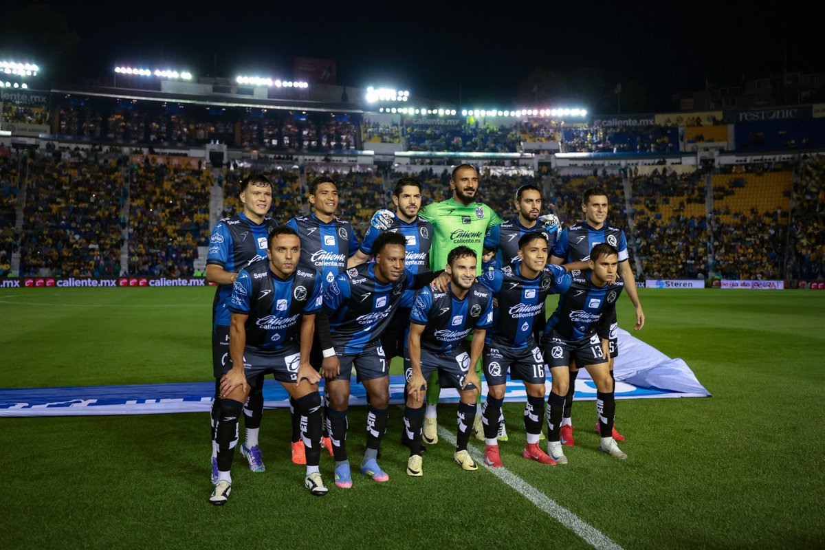 🚨#GIVEAWAY GALLO🚨

¡GANA UN PASE DOBLE PARA el #Querétaro vs #Atlas! 🐔 
 
1️⃣ Sigue a <a href="/calientesports/">Caliente Sports</a> y a mí
2️⃣ Dale 🔁 y ❤️
3️⃣Comenta tu jugador favorito con el hashtag #MásAcciónMásDiversión🔥

¡Se regalarán DOS pases dobles! 📲