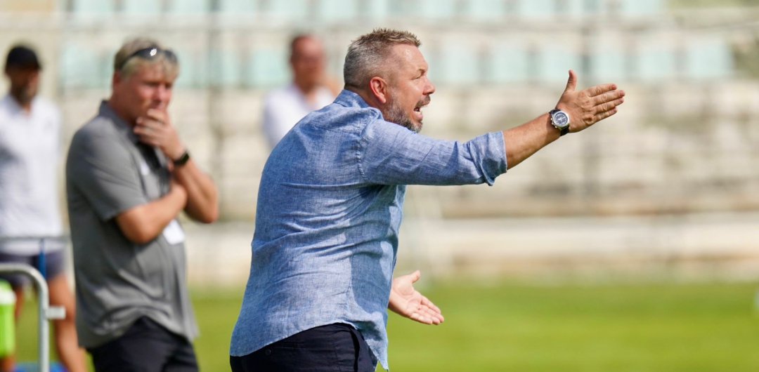 A-mužstvo v neděli v 2. kole sezóně zajíždí na horkou půdu do Záp. Konci tak první z minimálně tří podzimních anglických týdnů.