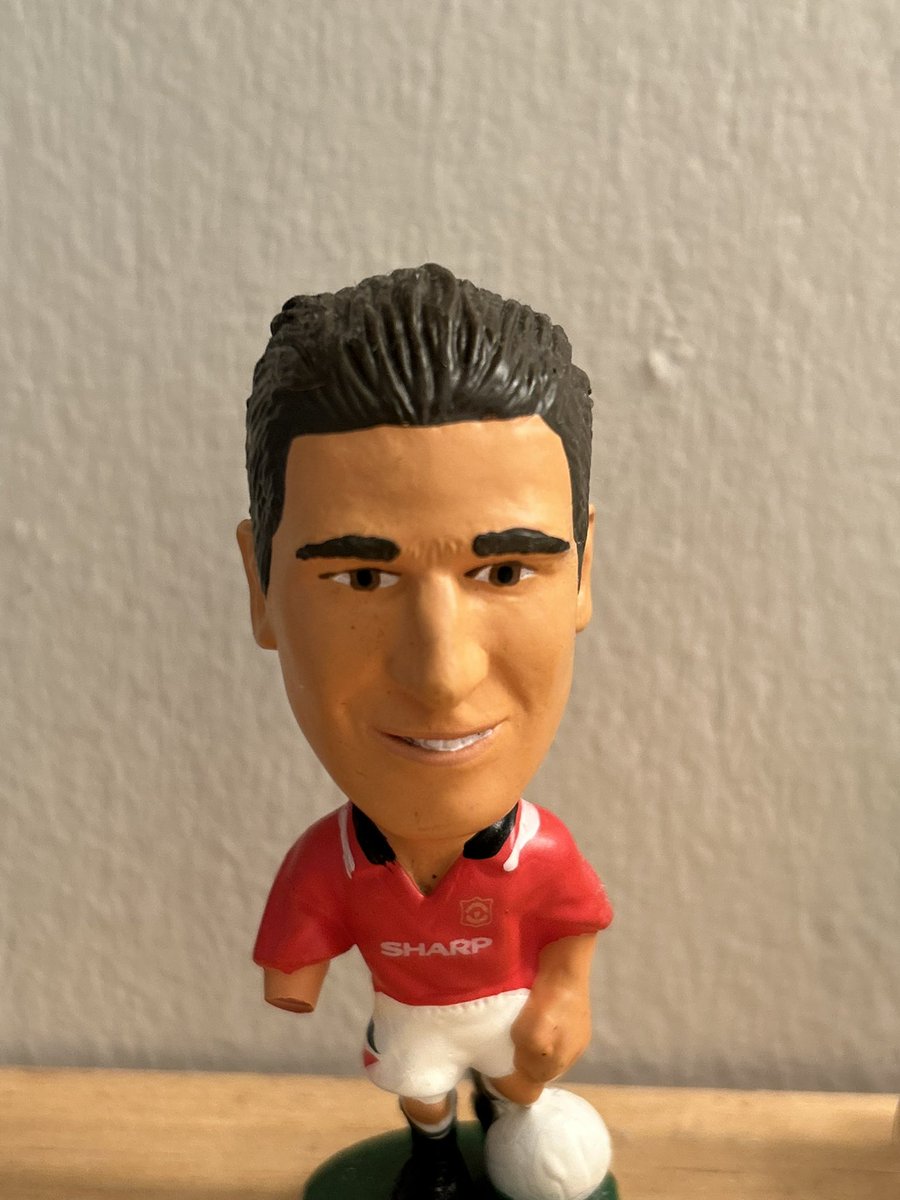 chessington's tweet photo. @CANTONA_276  Hamleys 95 https://t.co/6YAX5xKqmZ
