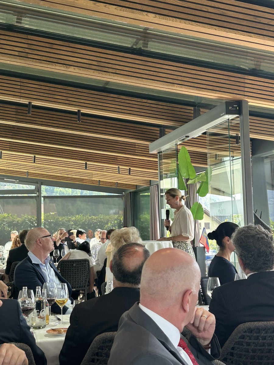 A great pleasure to celebrate the national day of Liechtenstein in Vaduz today, joining celebrations with the Princely Family on the castle meadow, and attending a lunch hosted by Deputy Prime Minister and Minister for Foreign Affairs, Climate and Culture of 🇱🇮, Sabine Monauni.