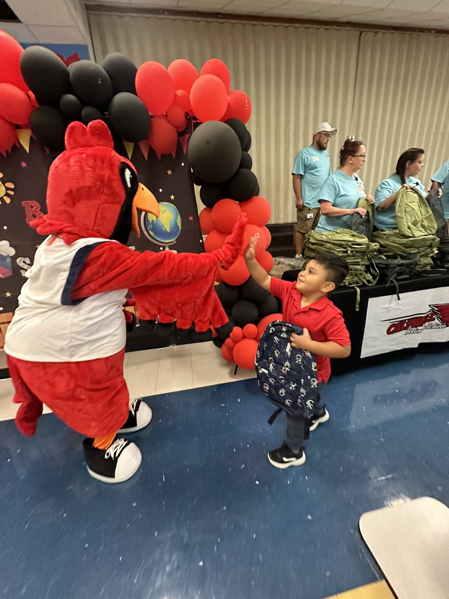 Victoria (@victori51986943) on Twitter photo Thank you <a href="/Costco/">Costco</a> for your partnership and generous donations for our <a href="/CES_Cardinals/">Caldwell Elementary</a> Kids are now ready for school! <a href="/gisdnews/">Garland ISD</a> Thank you <a href="/Costco/">Costco</a> for your partnership and generous donations for our <a href="/CES_Cardinals/">Caldwell Elementary</a> Kids are now ready for school! <a href="/gisdnews/">Garland ISD</a>