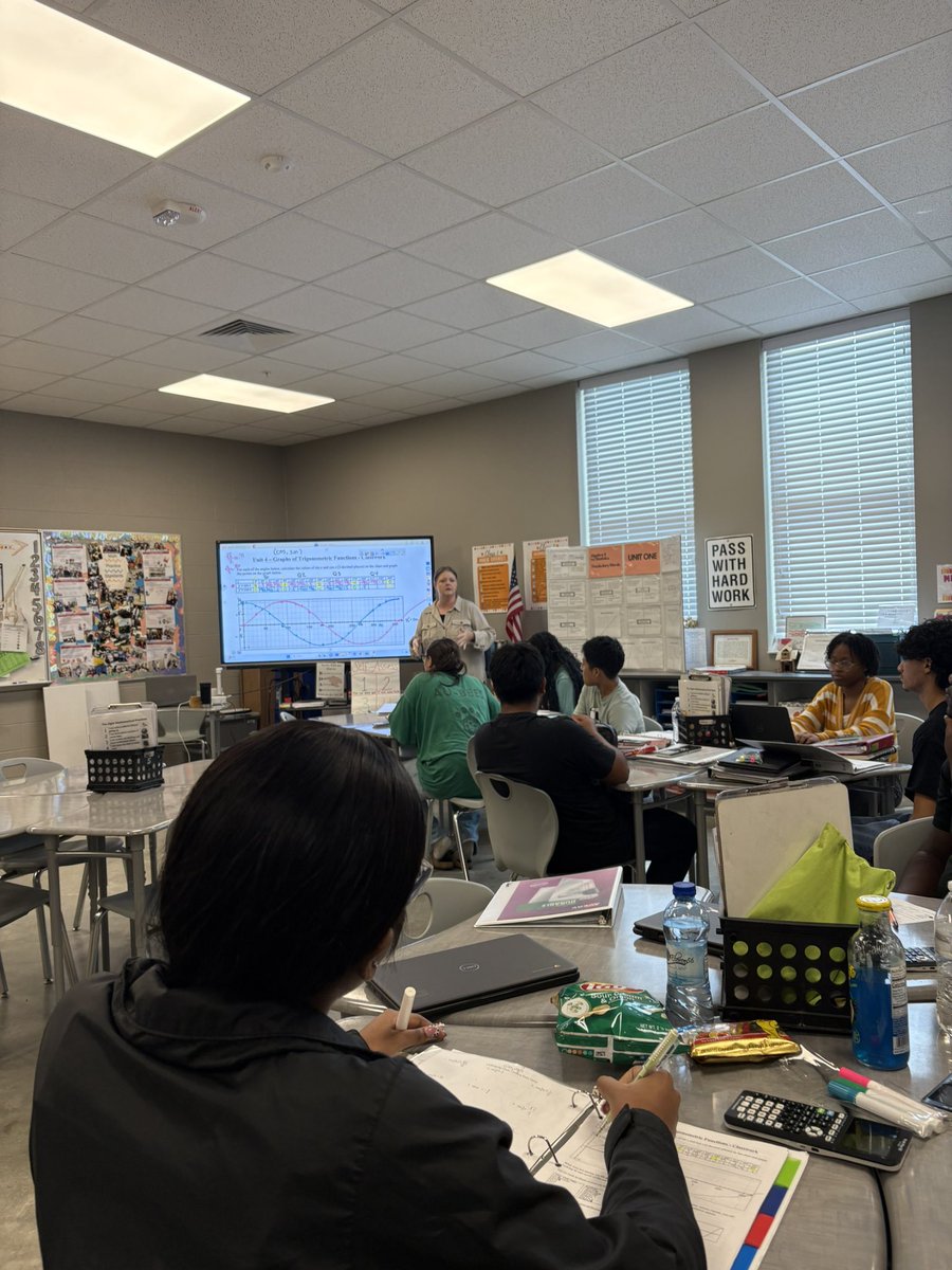 Mrs. Darby tweet media