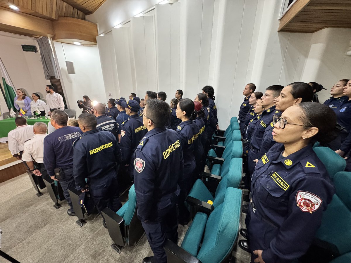 🌳 En la sede principal de Cornare, en El Santuario, se lleva a cabo la certificación de la brigada forestal del Oriente antioqueño, la única con este reconocimiento en todo el departamento de Antioquia.

Conozca esta y más información en: actualidad.com.co