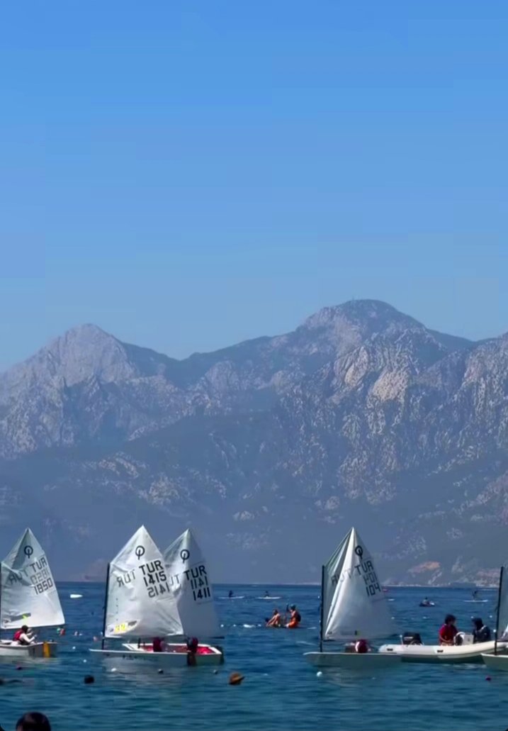 Haftasonu Tatiliniz sağlık, mutluluk ve güzelliklerle dolu olsun.
Fantastic weekend, Happy life..