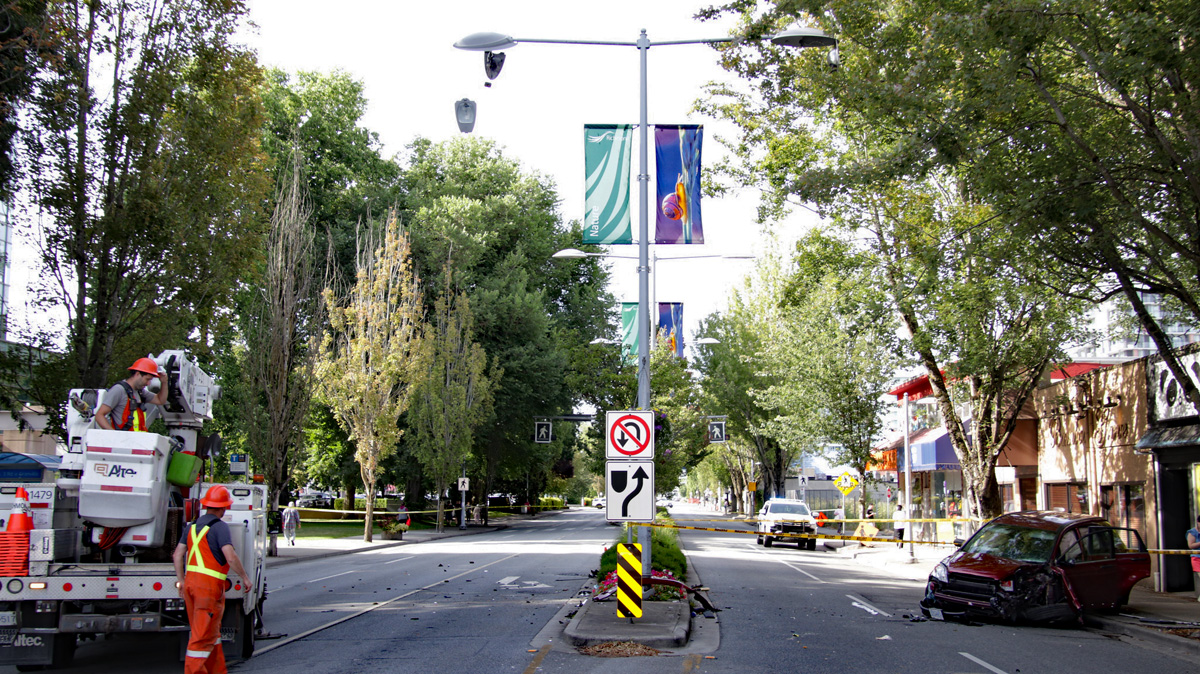 News Chaser (@1stduemedia) on Twitter photo July 5th in Richmond - A pedestrian suffered life threatening injuries after being struck by an SUV at No 3 Rd & Granville. <a href="/RichmondRCMP/">Richmond RCMP</a> <a href="/APBC873/">A. Paramedics Of BC</a> <a href="/iaff1286/">RichmondFirefighters</a> July 5th in Richmond - A pedestrian suffered life threatening injuries after being struck by an SUV at No 3 Rd & Granville. <a href="/RichmondRCMP/">Richmond RCMP</a> <a href="/APBC873/">A. Paramedics Of BC</a> <a href="/iaff1286/">RichmondFirefighters</a>